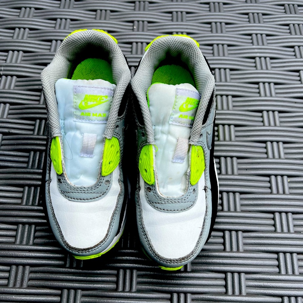 Preschool Nike Air Max 90 size 12 c kids sneakers .